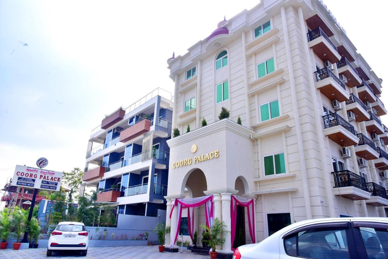 Hotel Coorg Palace Madikeri Exterior photo