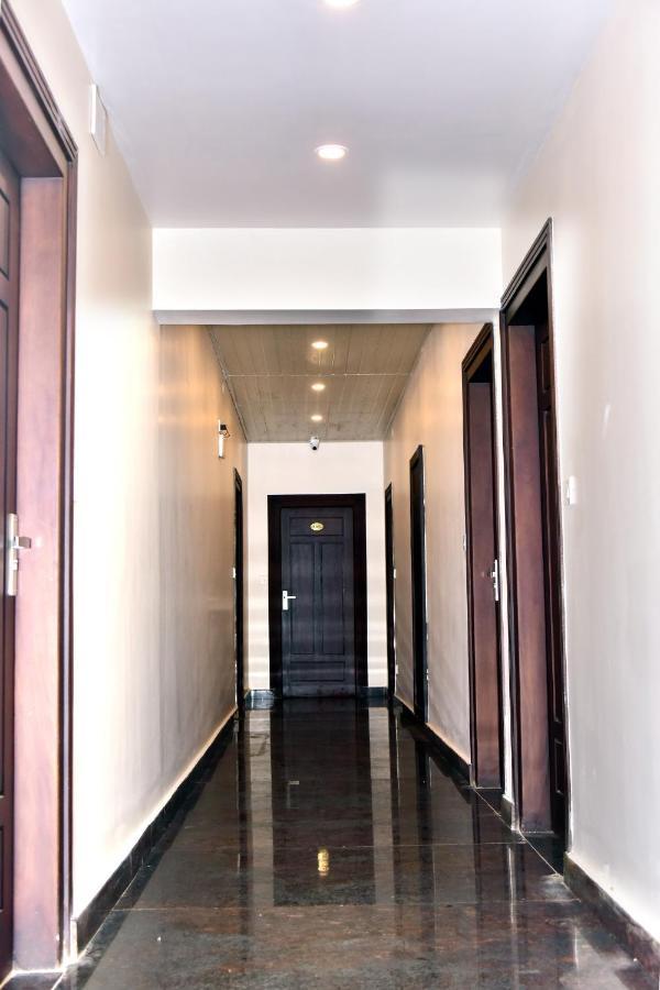 Hotel Coorg Palace Madikeri Exterior photo