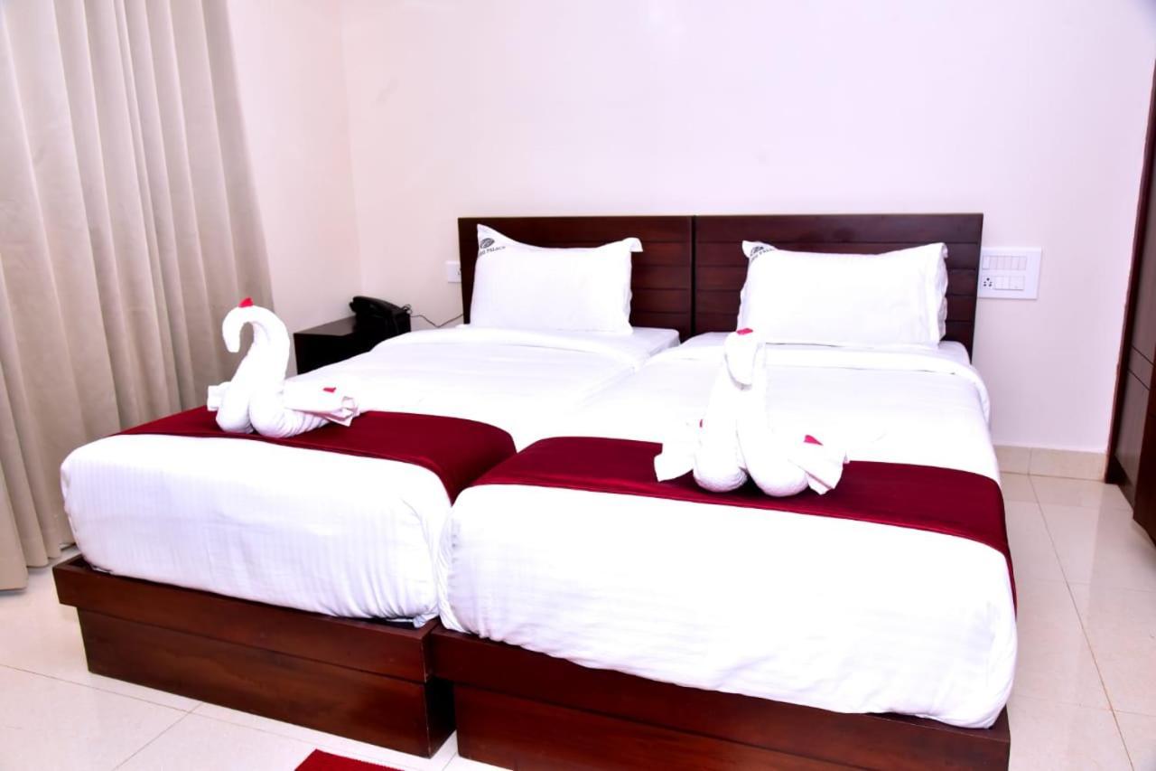 Hotel Coorg Palace Madikeri Exterior photo