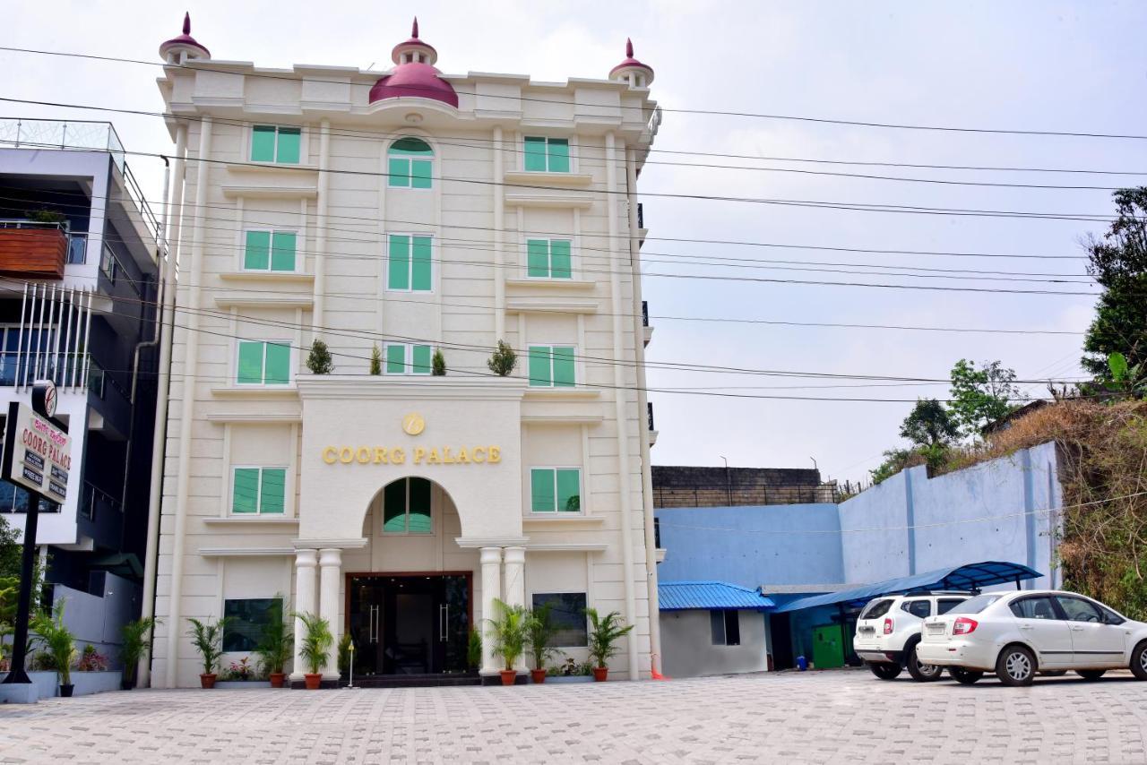 Hotel Coorg Palace Madikeri Exterior photo